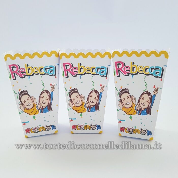 Box Porta Popcorn Caramelle Me Contro Te personalizzato-0
