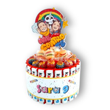 Torta Me Contro Te Kinder e Caramelle